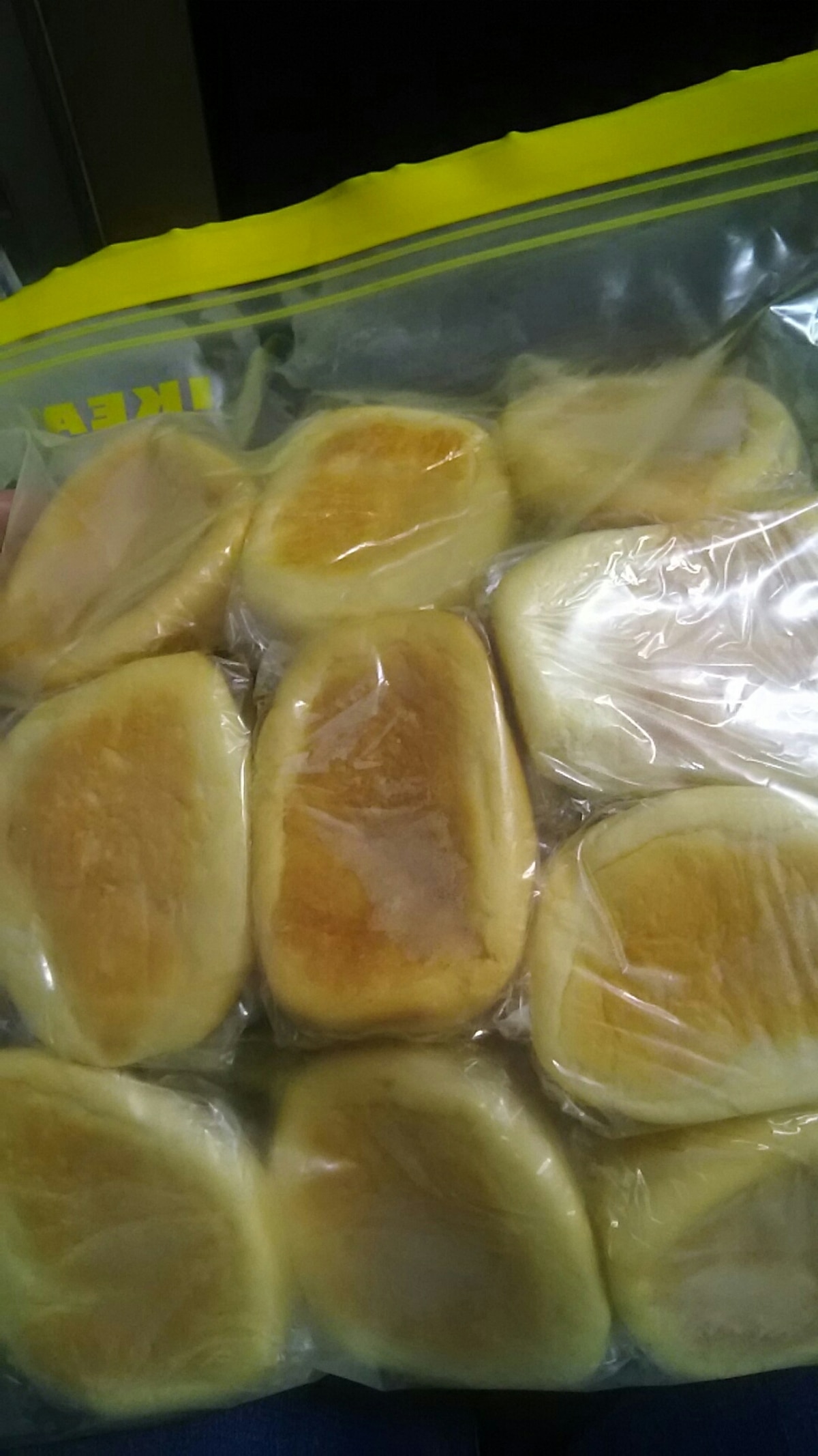 コストコのディナーロールの冷凍保存 レシピ 作り方 By 食べるの大好き 楽天レシピ コストコのディナーロールの冷凍保存 レシピ 作り方 By 食べるの大好き 楽天レシピ